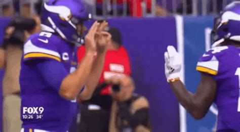Cousins seems to have taken dancing lessons in the offseason. . Kirk cousins griddy gif
